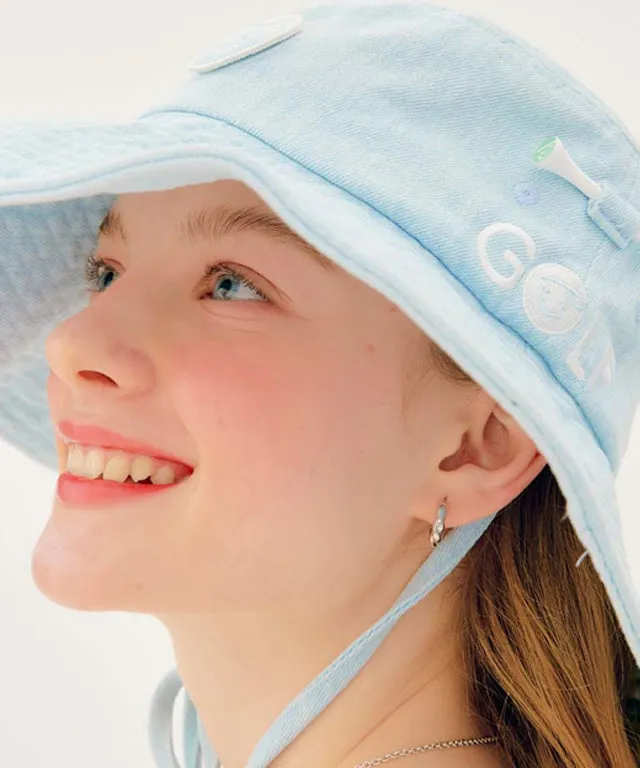 PIV'VEE  Walking Mickey Bucket Hat - 2 Colors