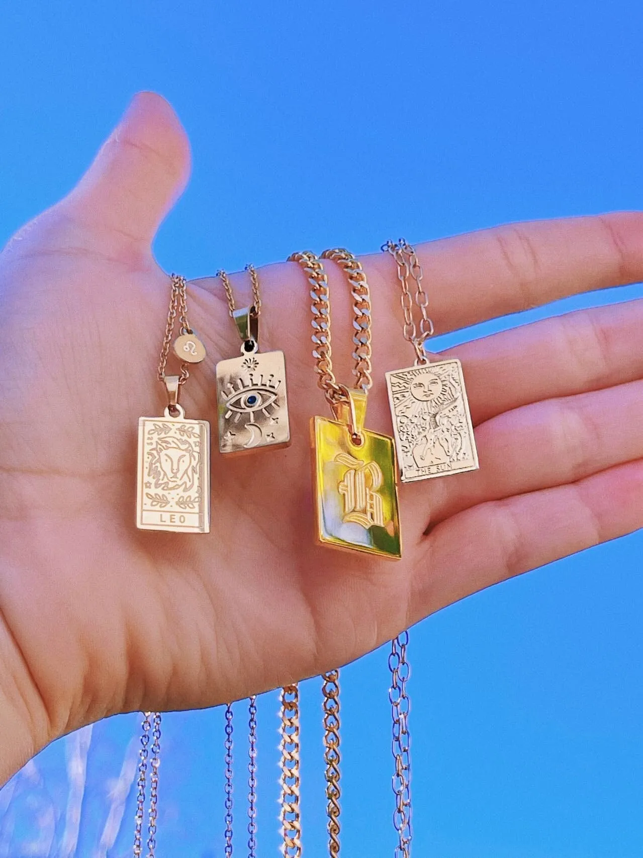 Plate Zodiac Tarot Card Necklaces