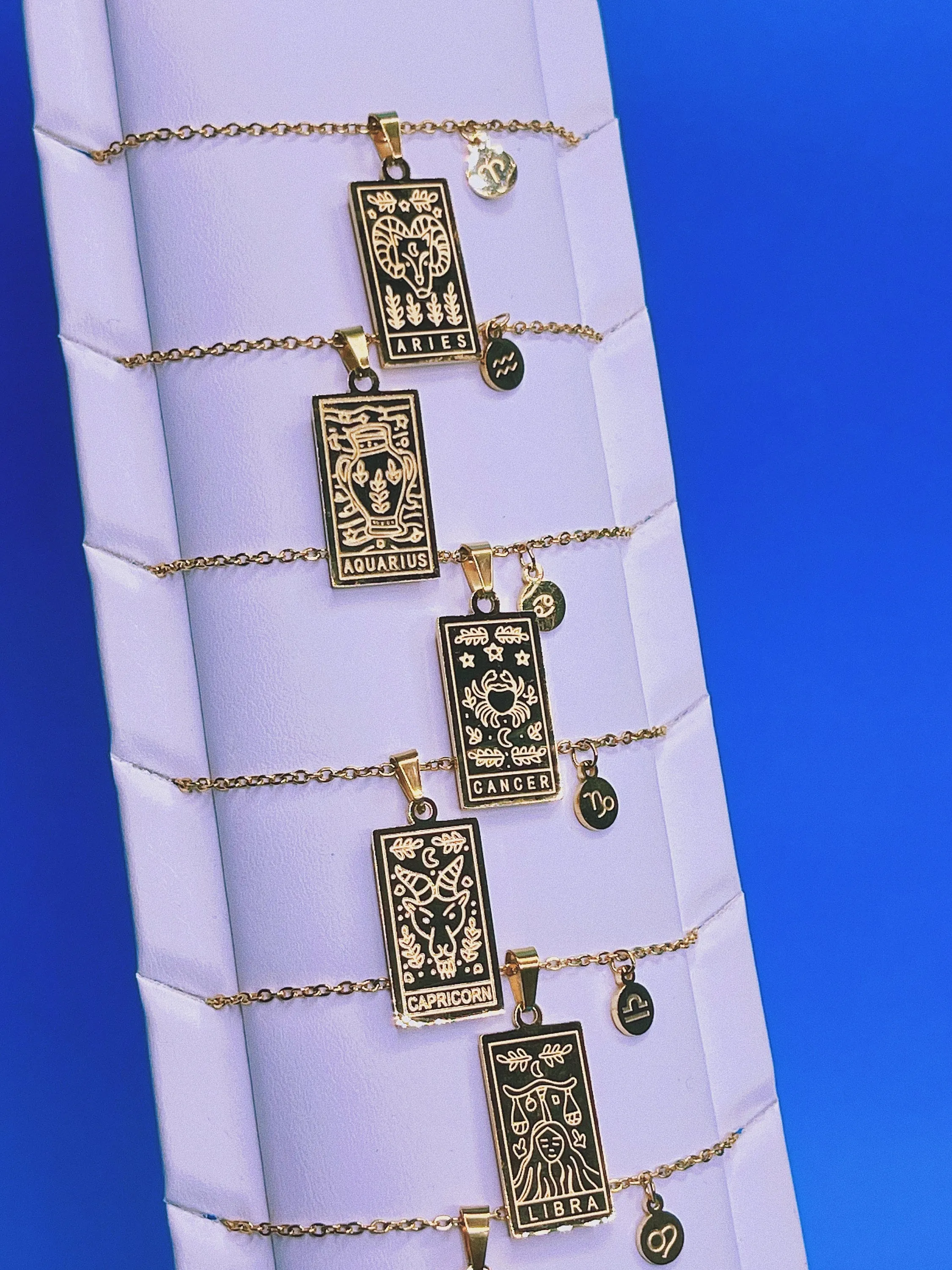 Plate Zodiac Tarot Card Necklaces