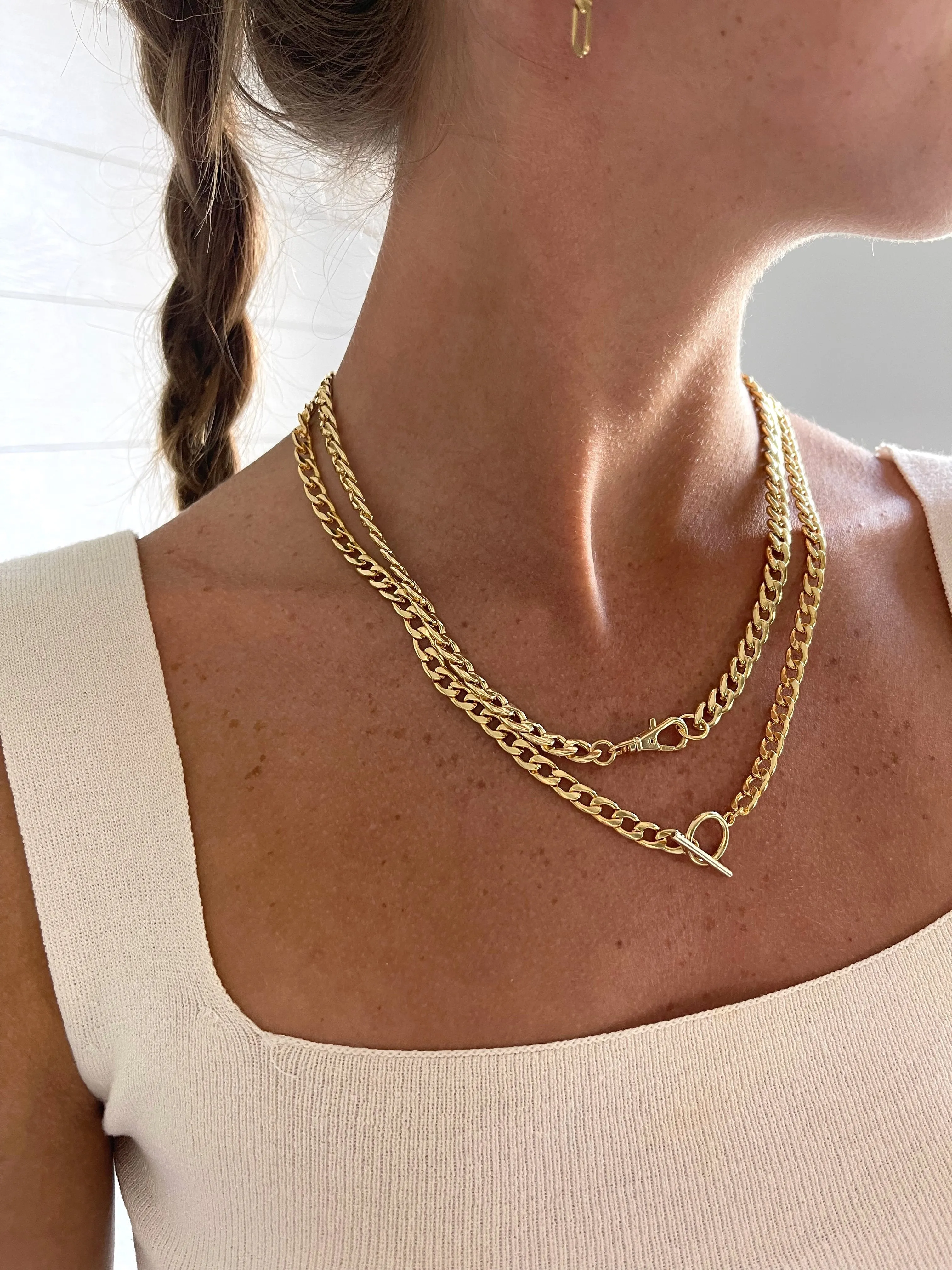 Poppy Necklace