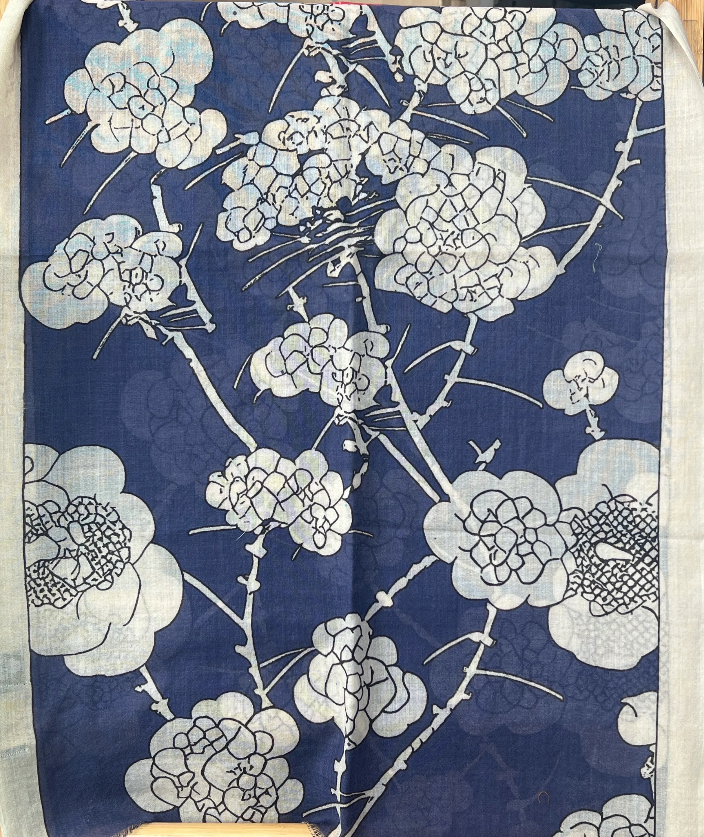 Raffal Australia Merino Wool Blossoms - 100% Fine Merino Wool