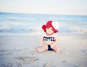 Red Dot Sun Hat with White Large Rose