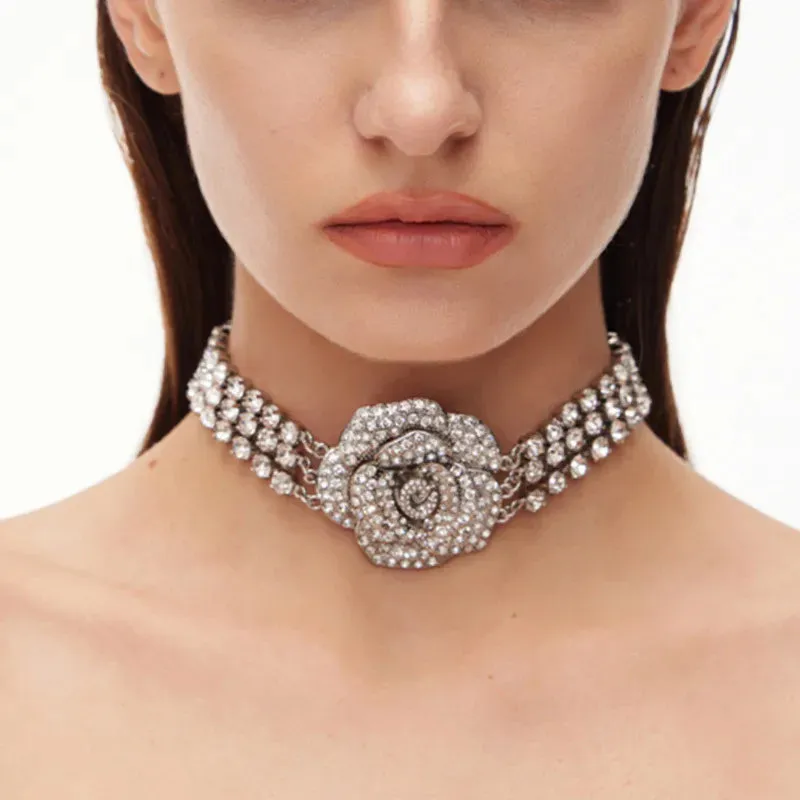 Rhinestone Rose Flowers Short Choker Necklace