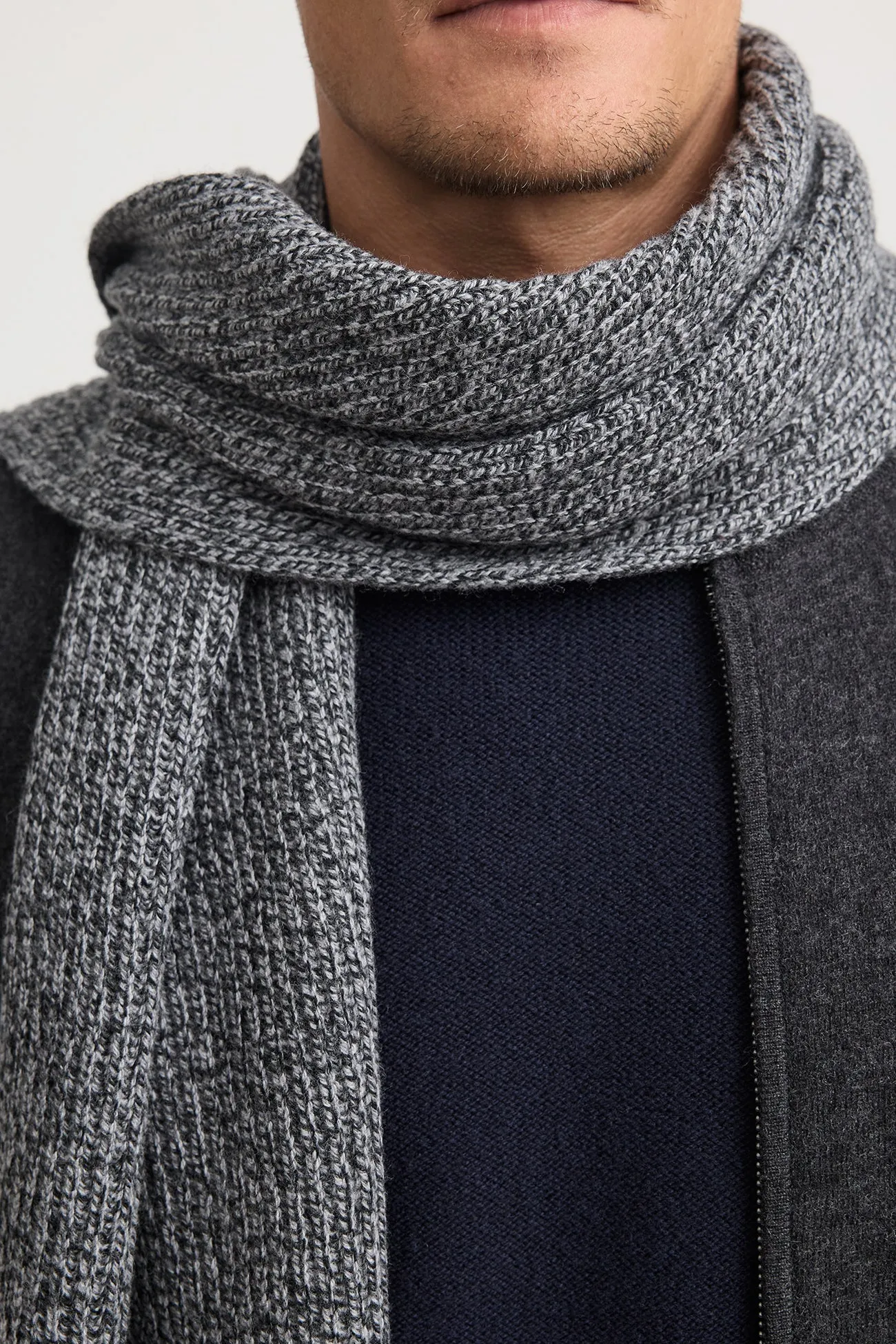 Rib Knit Scarf | Black & White