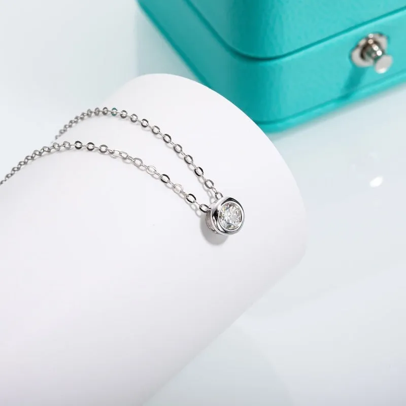 Round Moissanite Pendant Necklace Round Anniverssary Jewelry