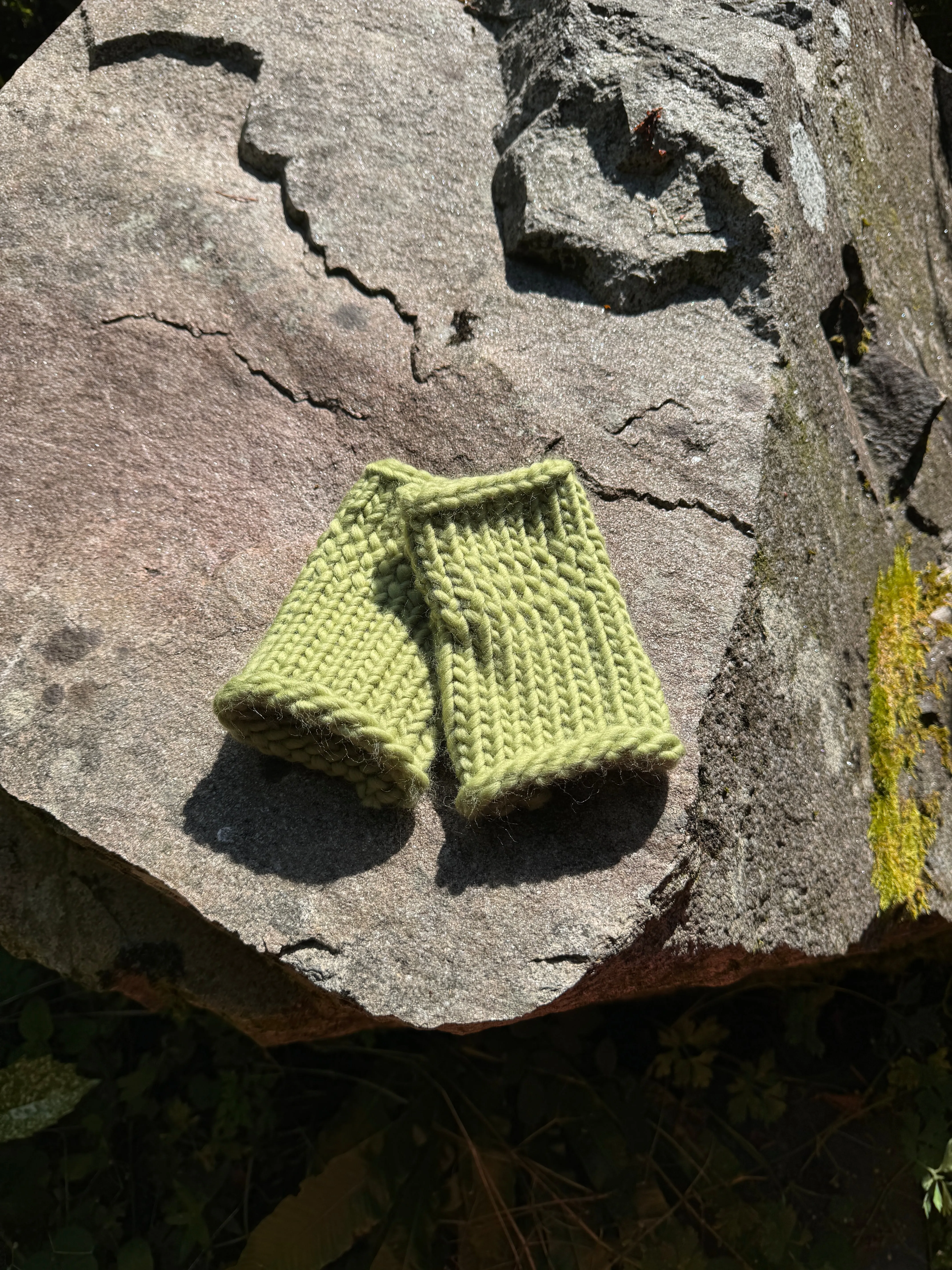 Sage Green fingerless gloves in 100% merino wool