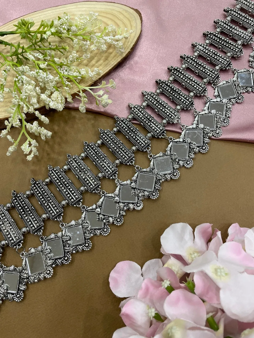 Silver Kamarbandh Fancy Mirror Design