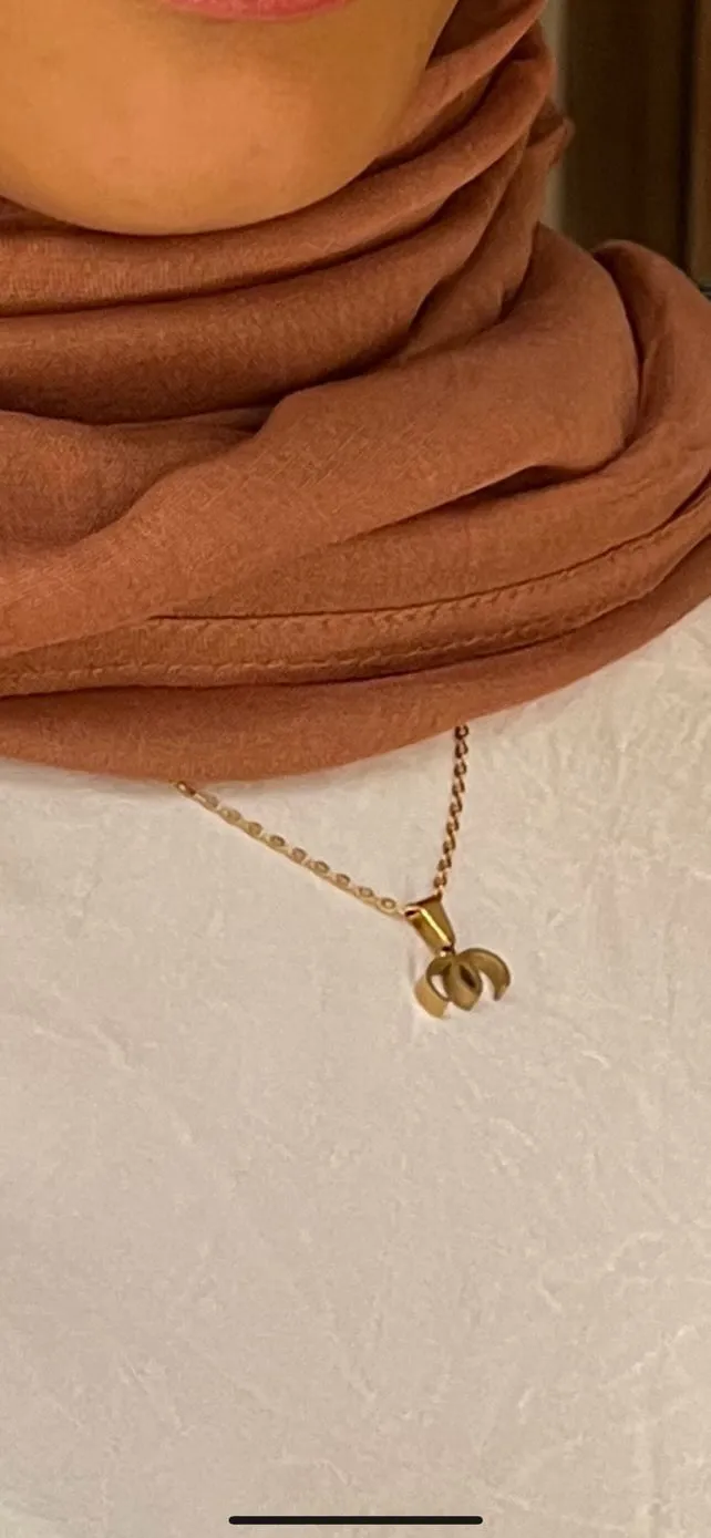 Sisters Necklaces