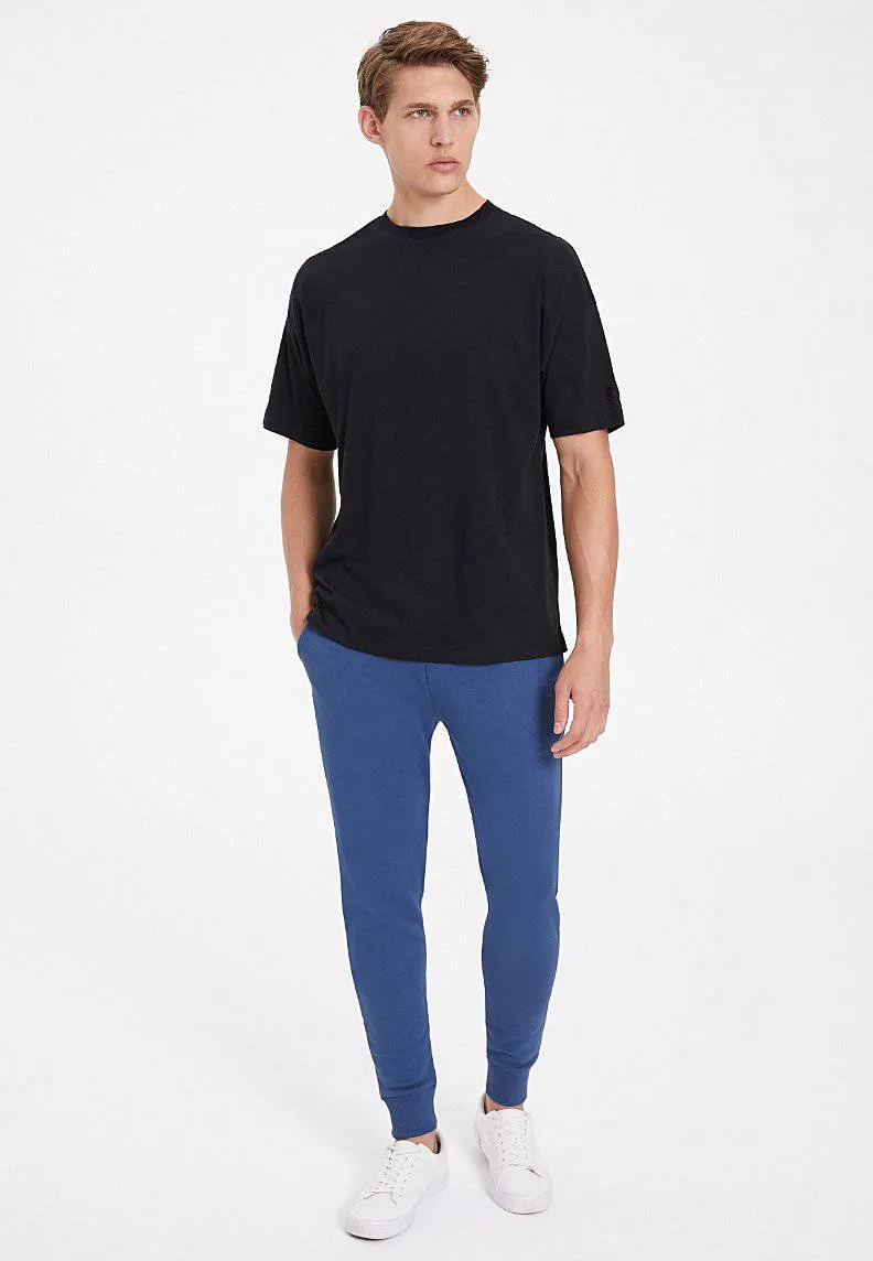 Siyah Bisiklet Yaka Pamuklu Oversize Erkek T-Shirt ESSENTIALS