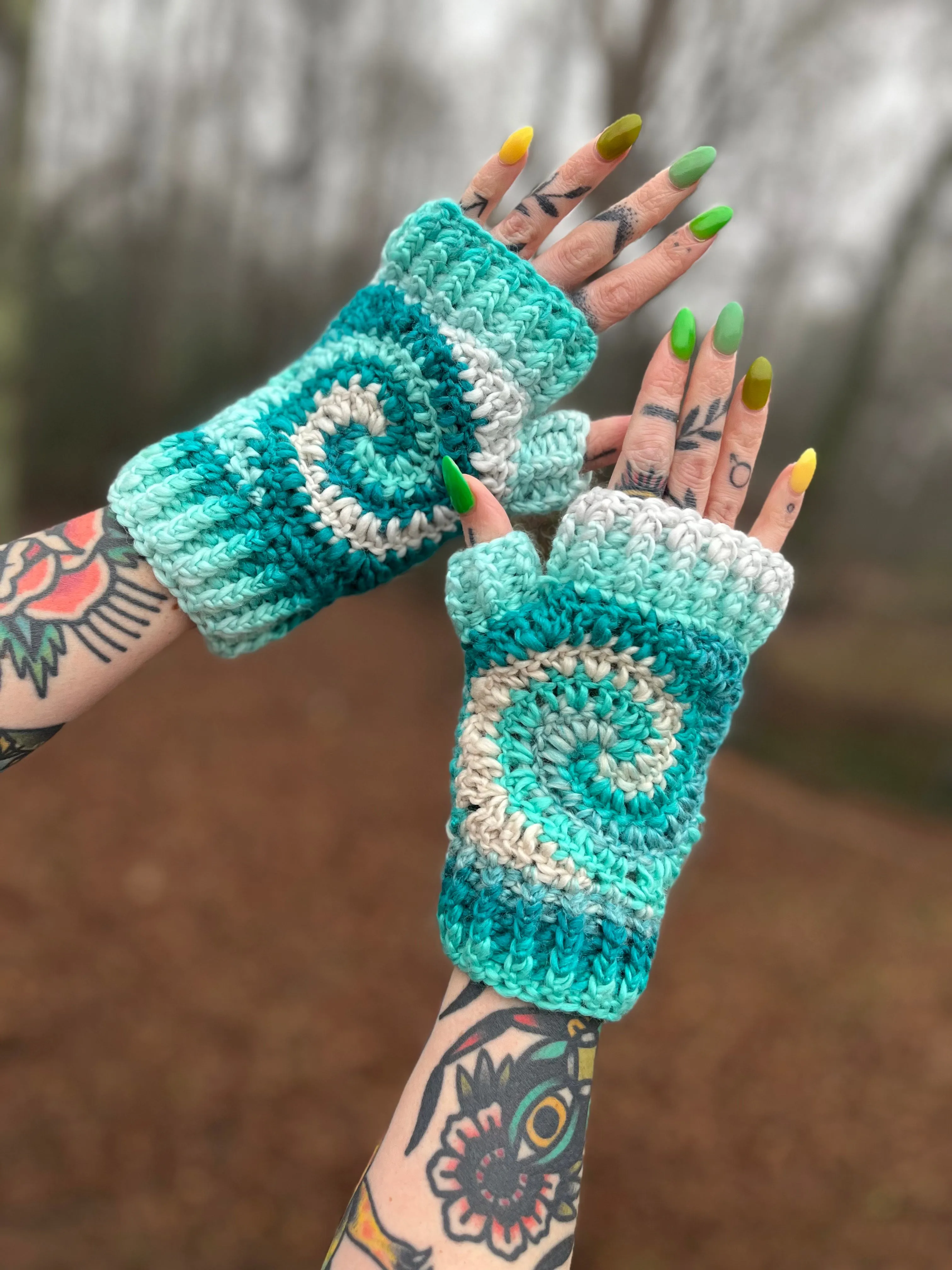 Sky Swirl Fingerless Gloves