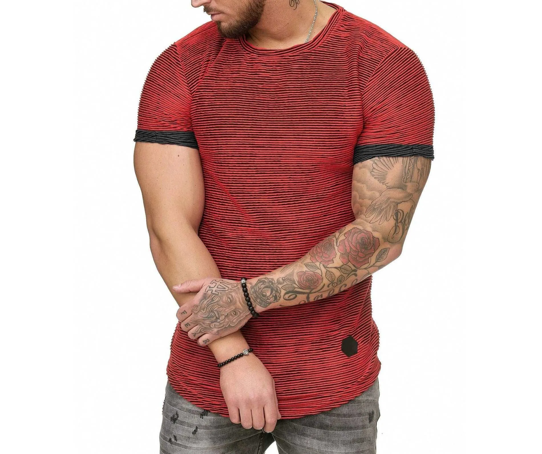 SLIM FIT STRIPED TEE