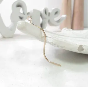 Squiggle Bar  - 1 inch, 2 inch, 1mm, Your Choice of Metals
