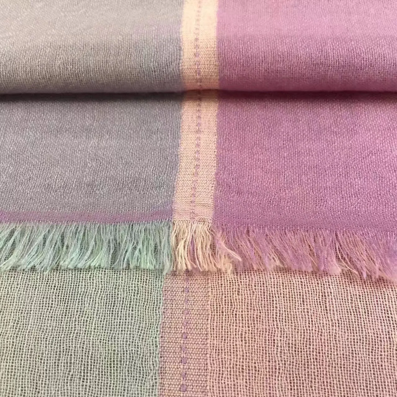Stunning Quadra Cashmere Scarf - Elegant Blue & Purple