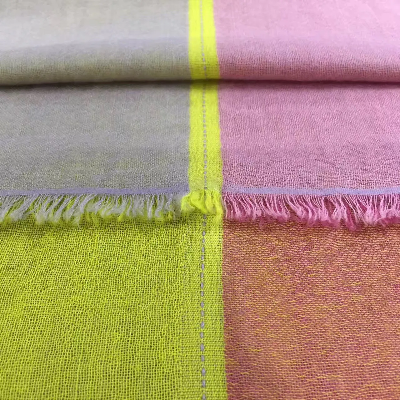 Stunning Quadra Cashmere Scarf - Elegant Blue & Purple