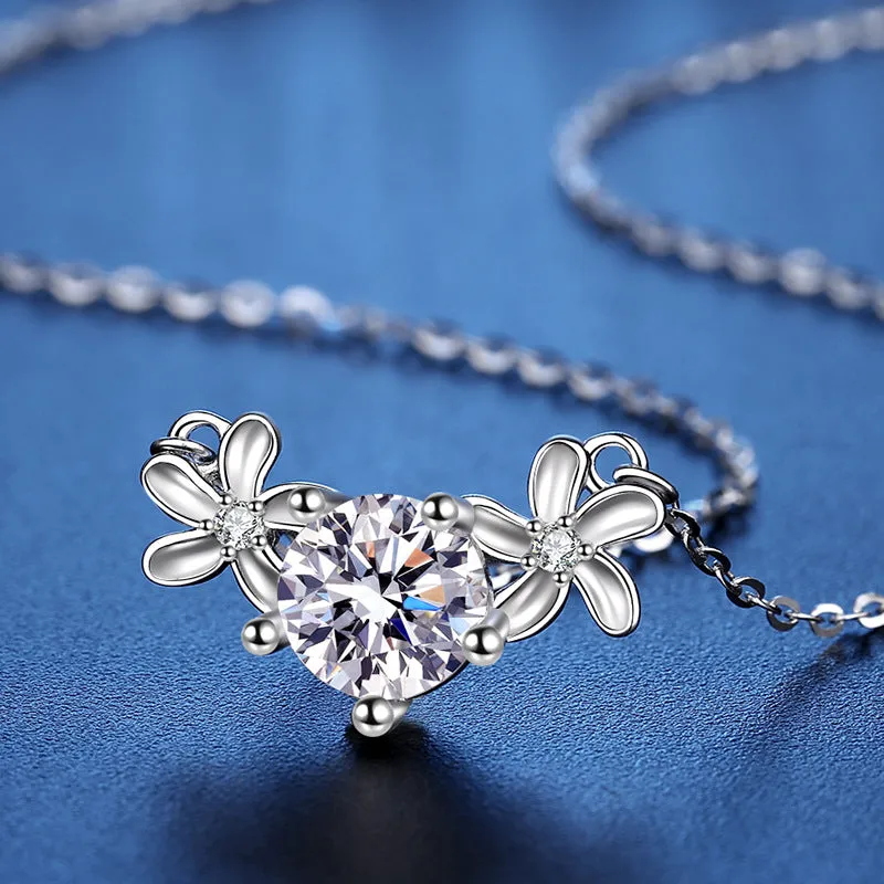 Sweet Daisy Moissanite Necklace