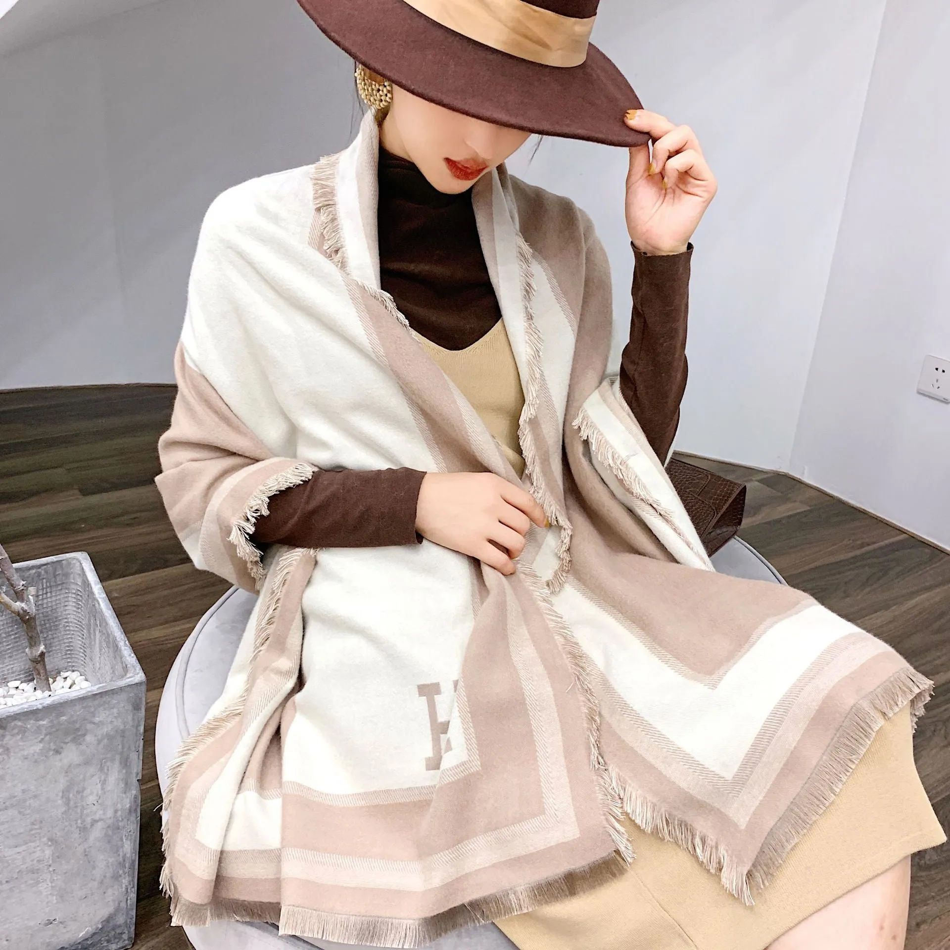 Tassel Warm Cashmere Thick Scarf Shawl Wrap for Women Ladies Girls 65x190