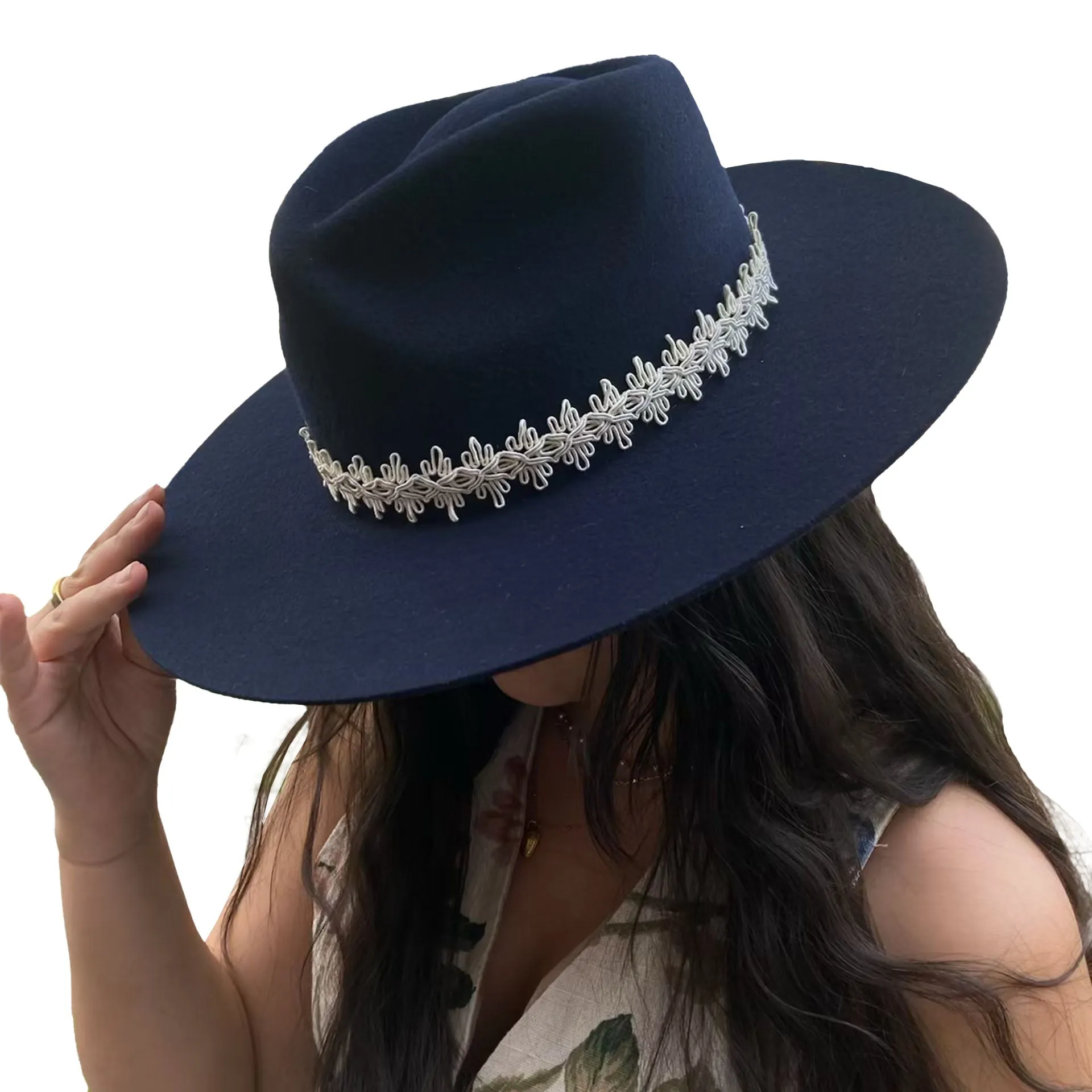 Teardrop Twist Flat Brim