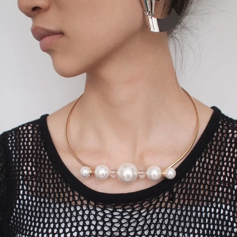 The Galina Pearl Choker
