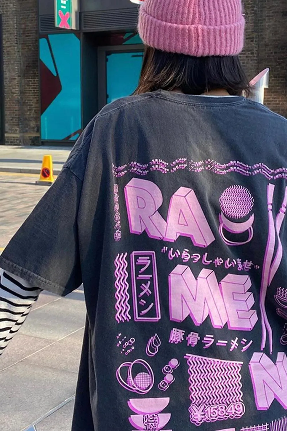 themeisles Ramen Glitch Wave Striped Sleeve Top