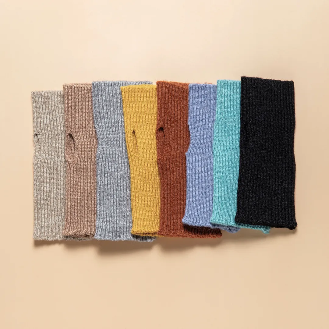 THSG1119: Mustard: Ribbed Fingerless Gloves