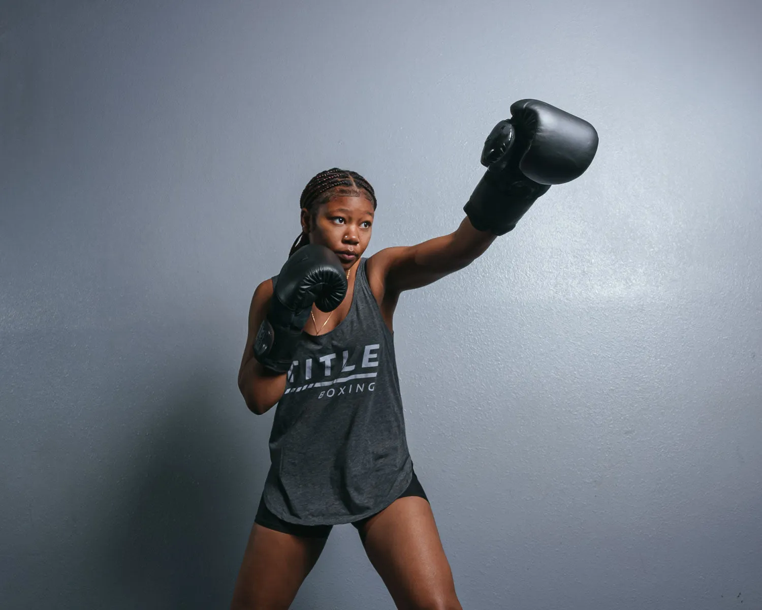 TITLE Black Blitz Sparring Boxing Gloves