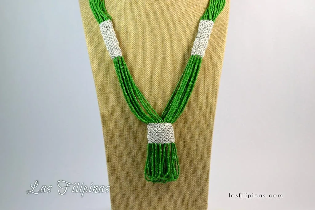 TRIBAL STATEMENT NECKLACE - Green Ethnic Mandaya Beaded Jewelry