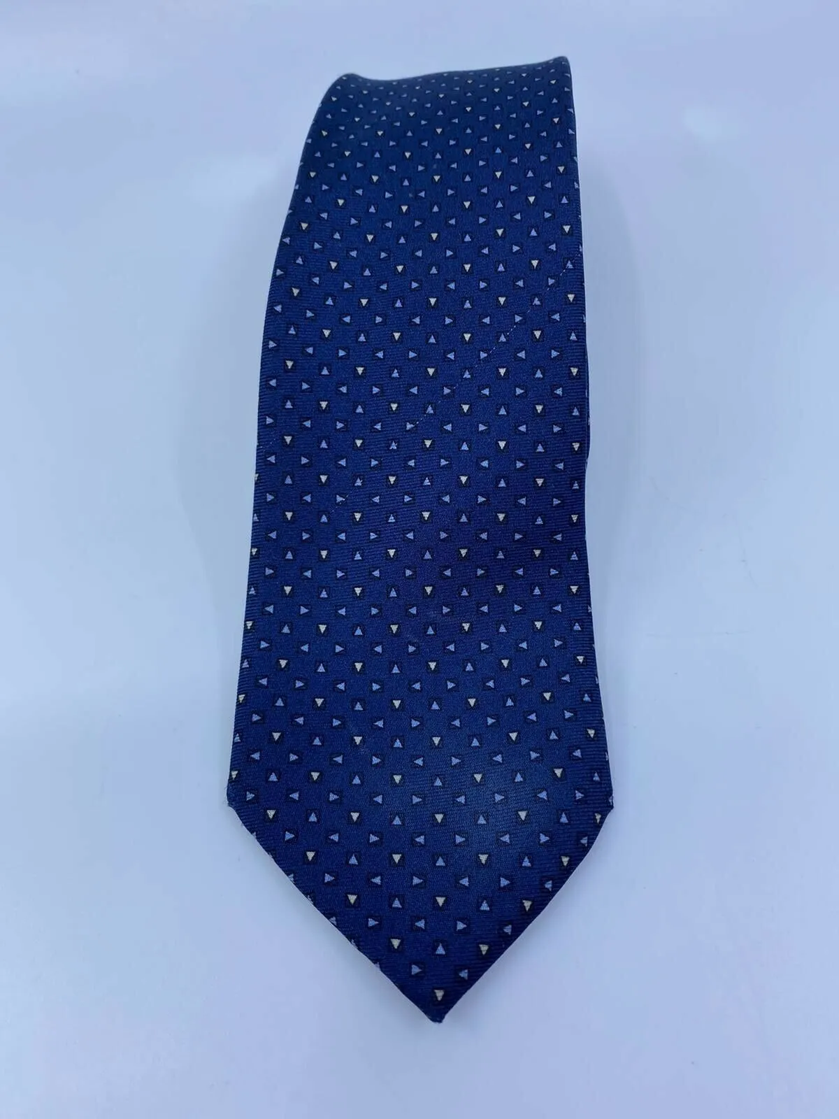 Uniformes Triangle Pattern Silk Tie