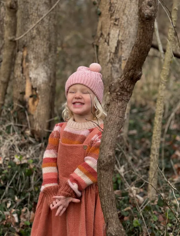 Vignette Maddy Pom Beanie Rose