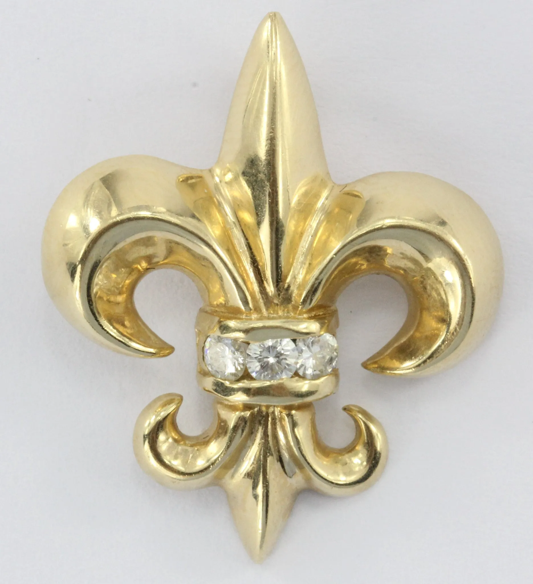 Vintage 14K Gold & Diamond Fleur De Lis Pendant .25 CTW