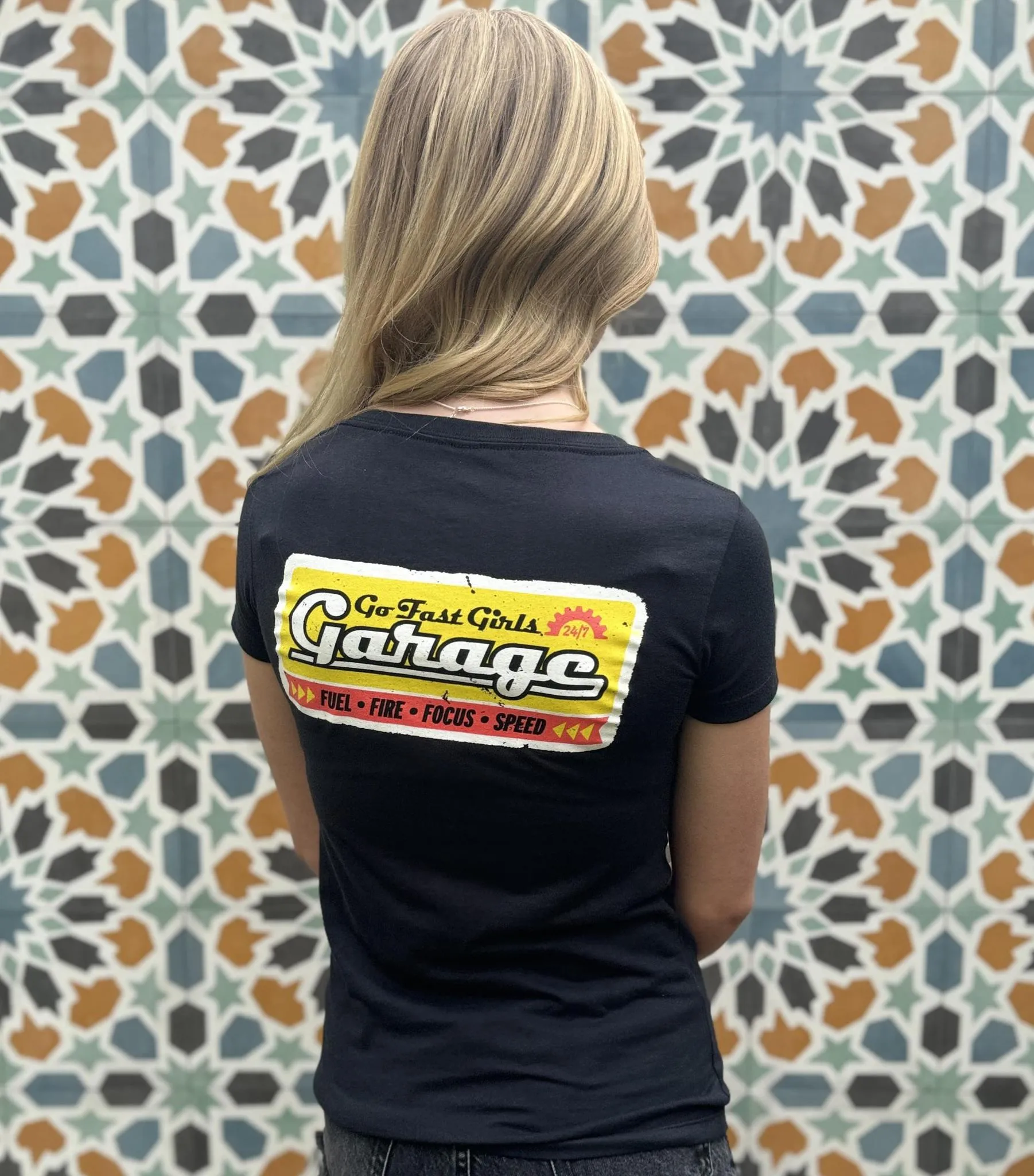 Vintage Garage V-Neck T-shirt