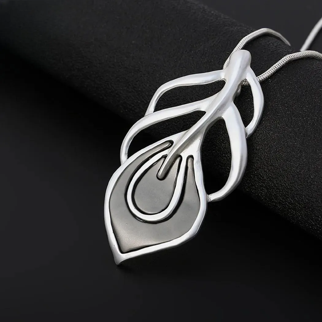 Vintage Statement Goth Hollow Leaf Collares Necklace for Women