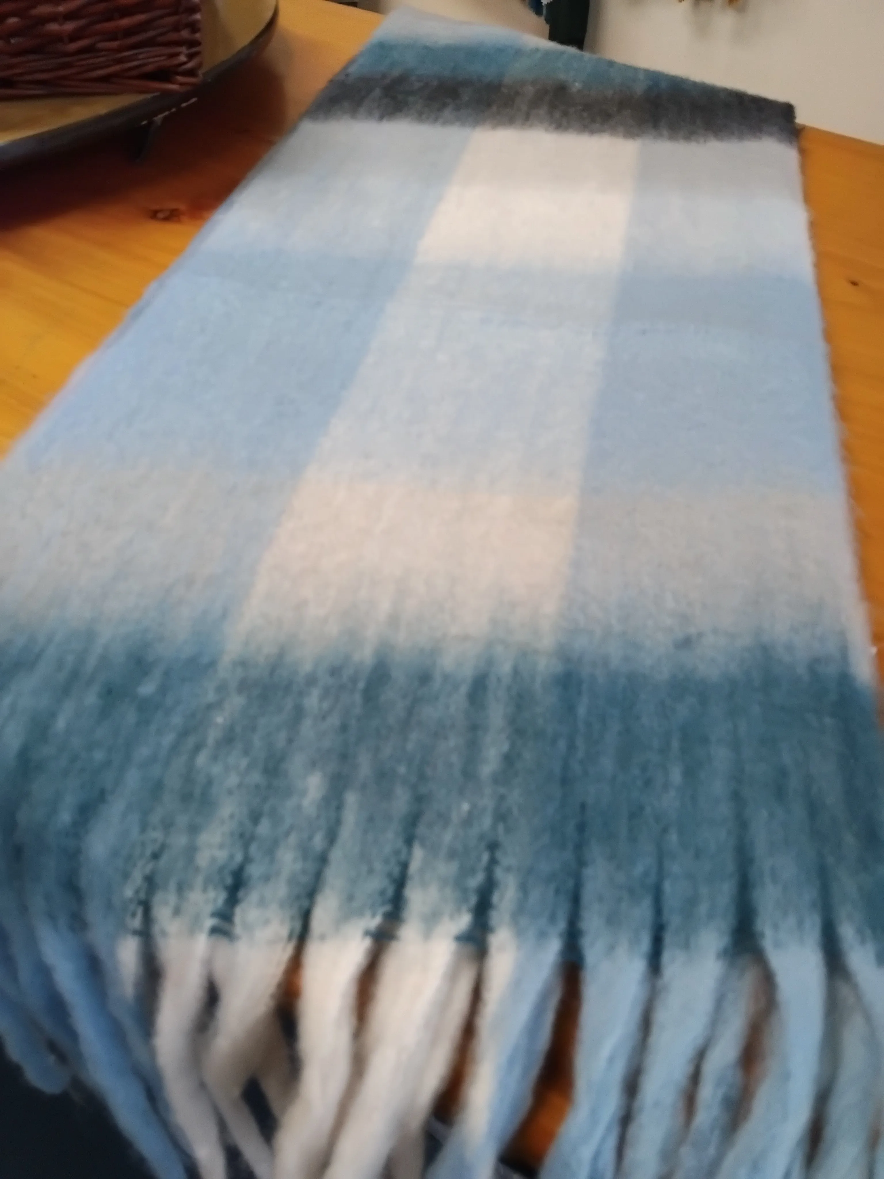 Winter Check Long Tassel Scarf ~ Hils