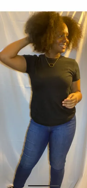 Women’s Crew Neck Basic T-shirt