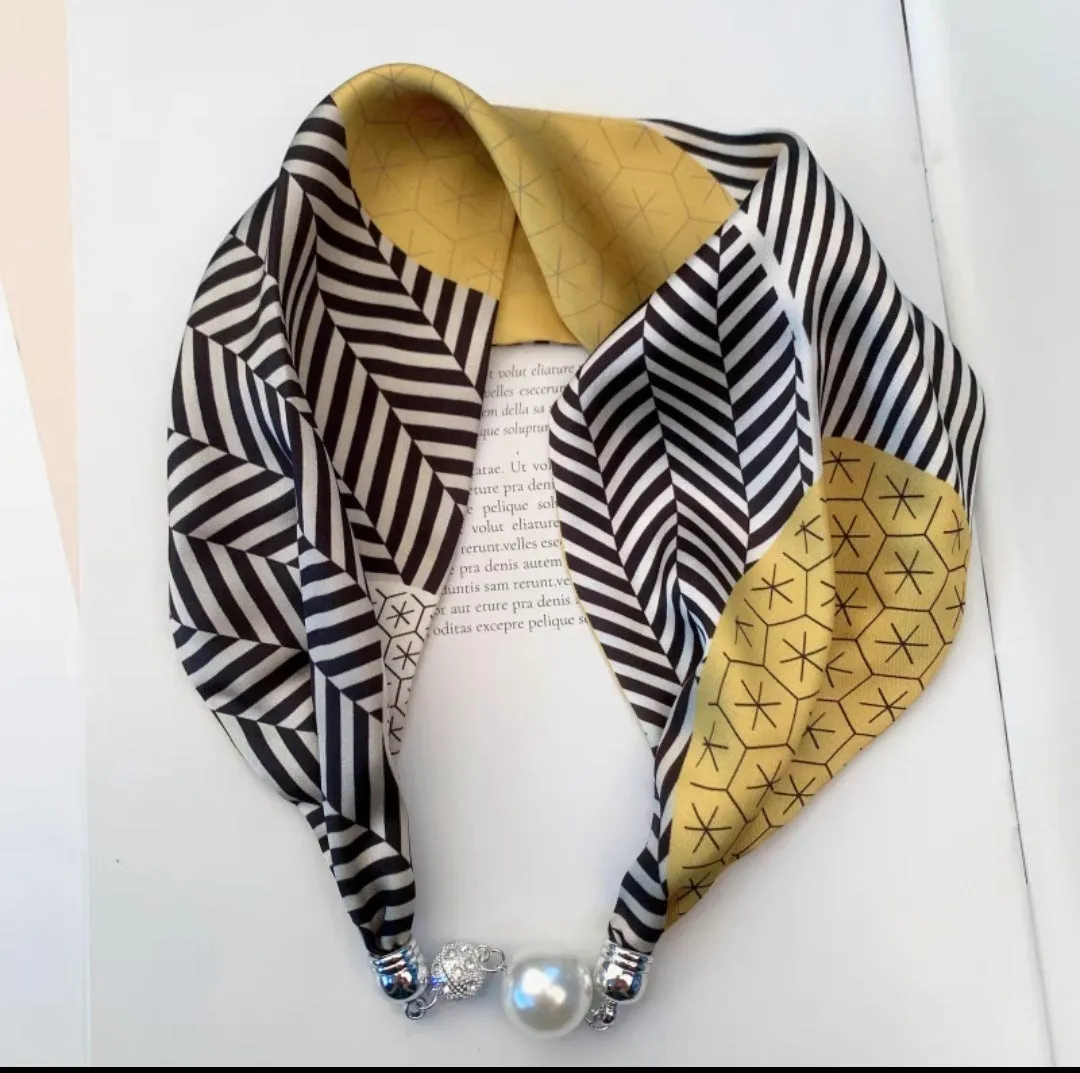 Women's Day Magnetic Suction Convenient Small Silk Scarf Popular