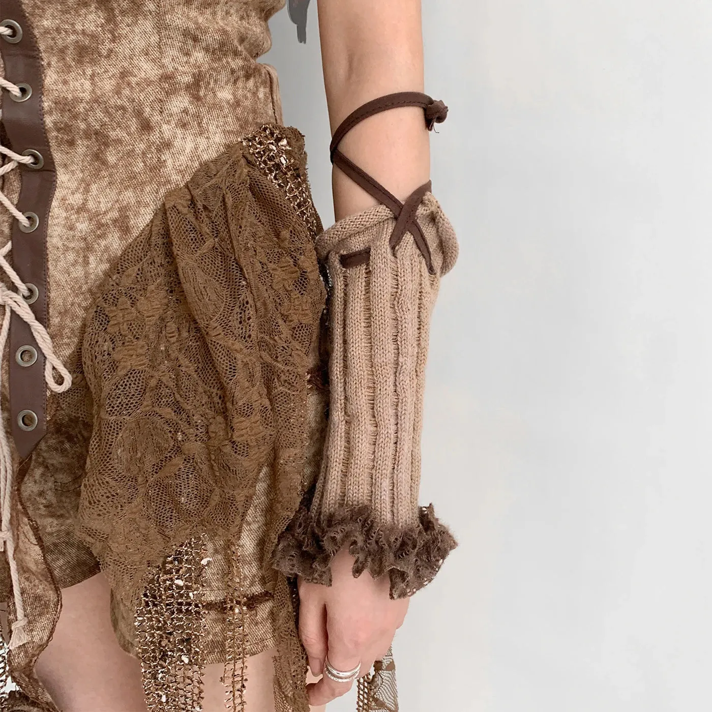 Y2K Lace Knit Fingerless Gloves with Tied Cuffs – Punk Women’s Strap Hand Sleeves, Gothic Lolita & JK Style Accessories